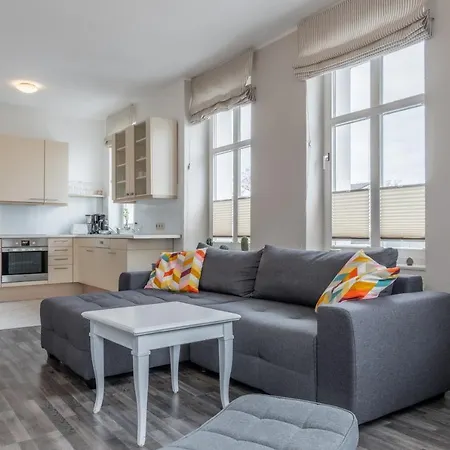 Apartment Strandnahe 2-raum-ferienwohnung Im Zentrum - Residenz Strandeck 02 *